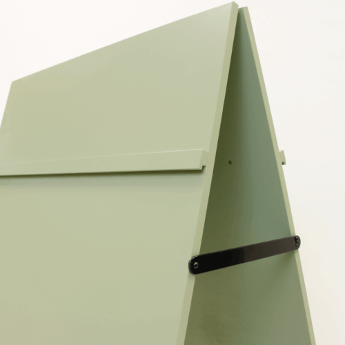 Green Hinge Easy Side Loading Pavement Sign, finished in Country Green, close up of the black metal stay.