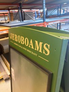 Jeroboams pavement sign