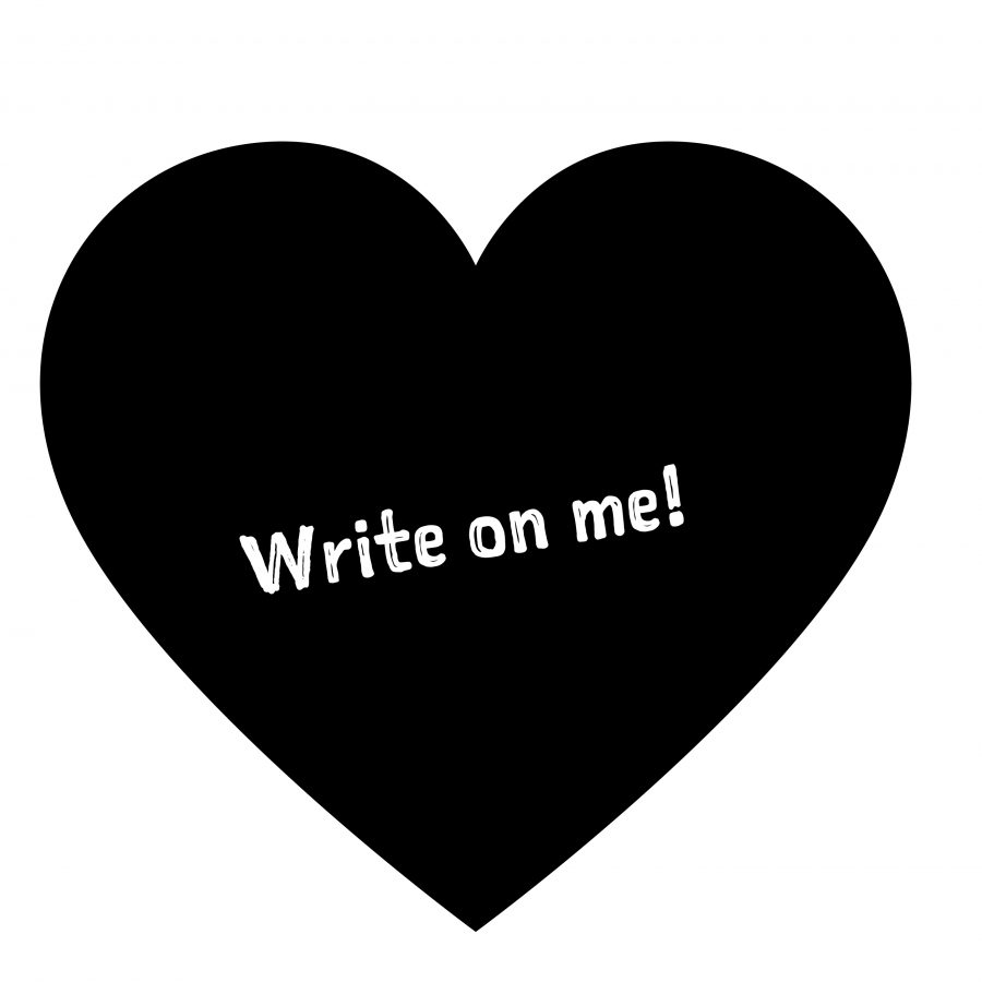 A heart-shaped chalkboard that can be written on with chalkpen