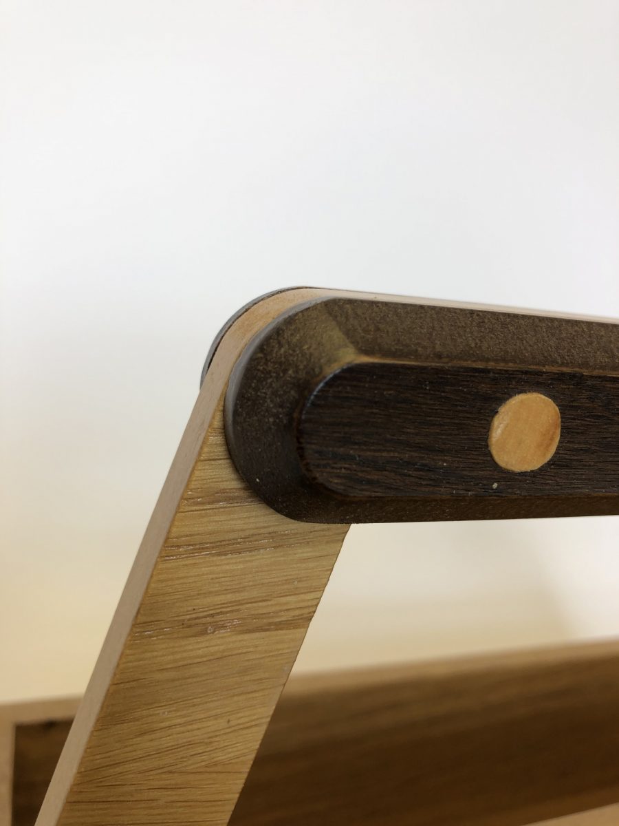 Condiment trug handle closeup of durable design and materials
