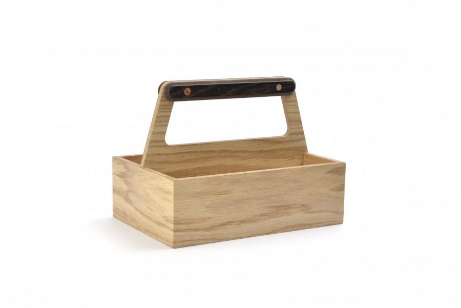 Condiment trug for storing condiments