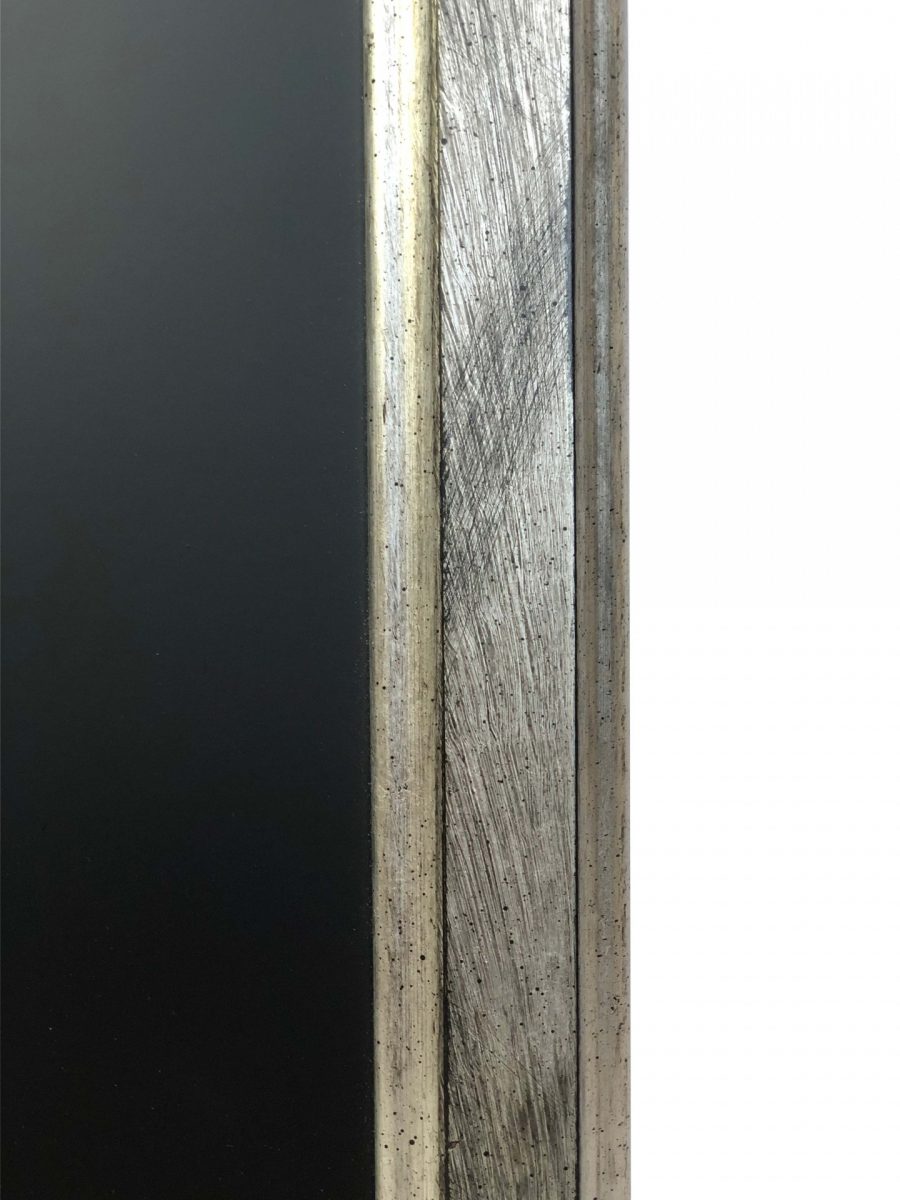 Close up of a silver frame snap frame