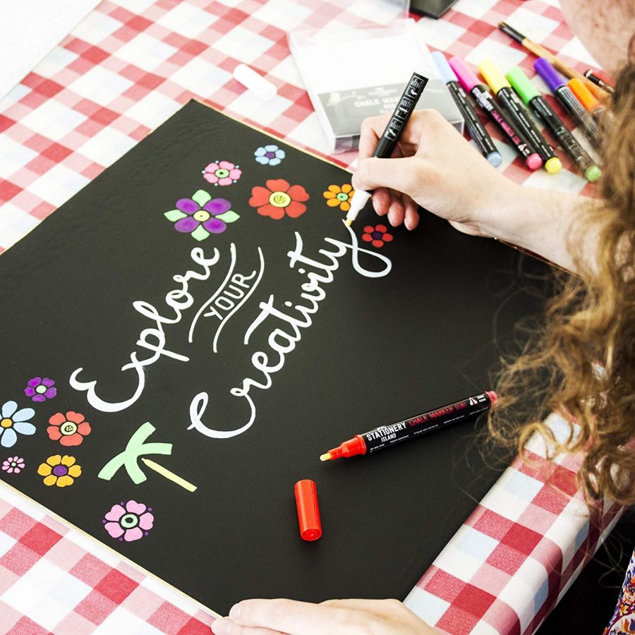 Pack of chalkpens in white
