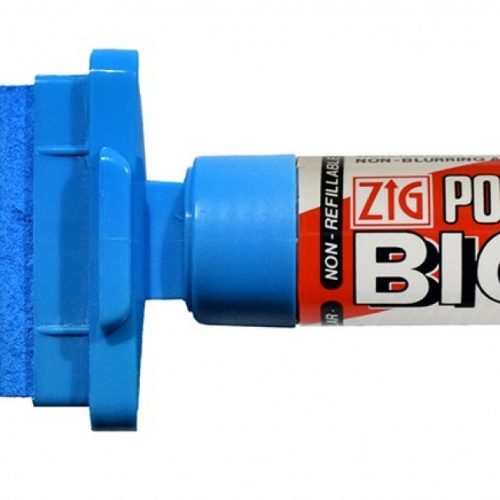 A ZIG Posterman pen blue